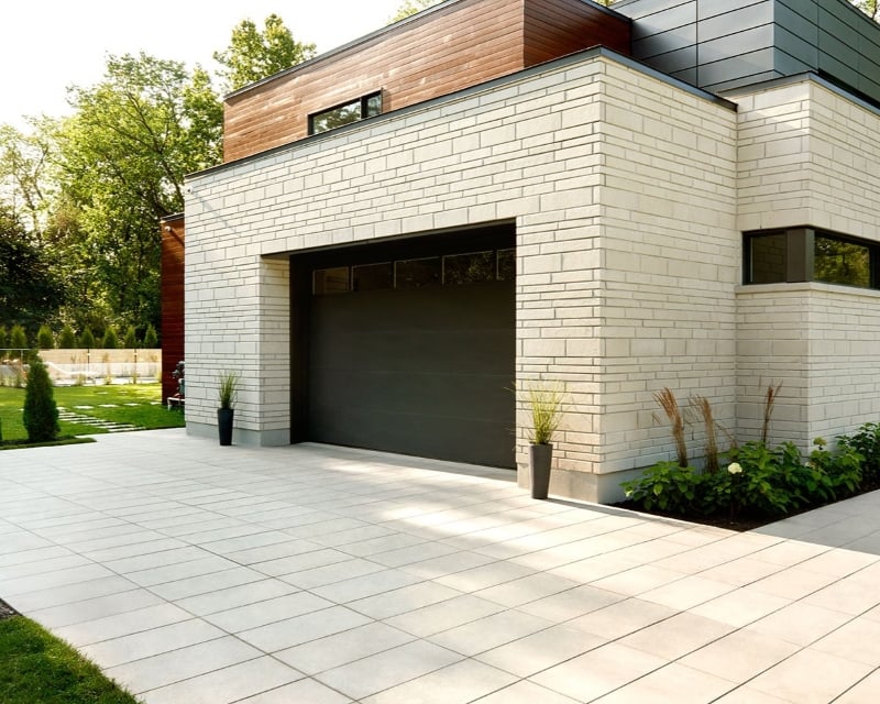Sleek Paver Paver
