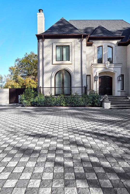 M A I N cobblestone paver Valet Basalt pavés 2020 U S079 076