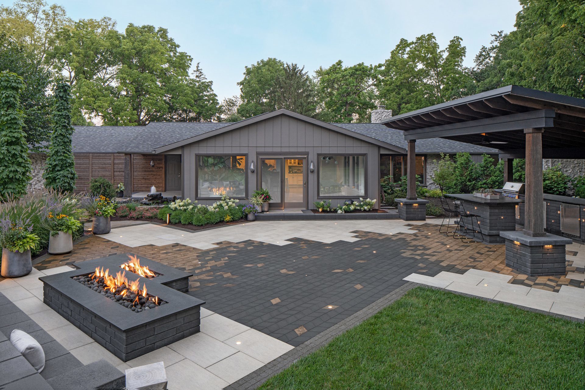 Home, Garden, Roof, House, Estate, Door, Landscaping, Groundcover, Shade, Cottage