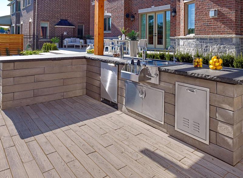 Patio paver slabs Borealis dalle de patio 01052 09 S bbq island 12 v1