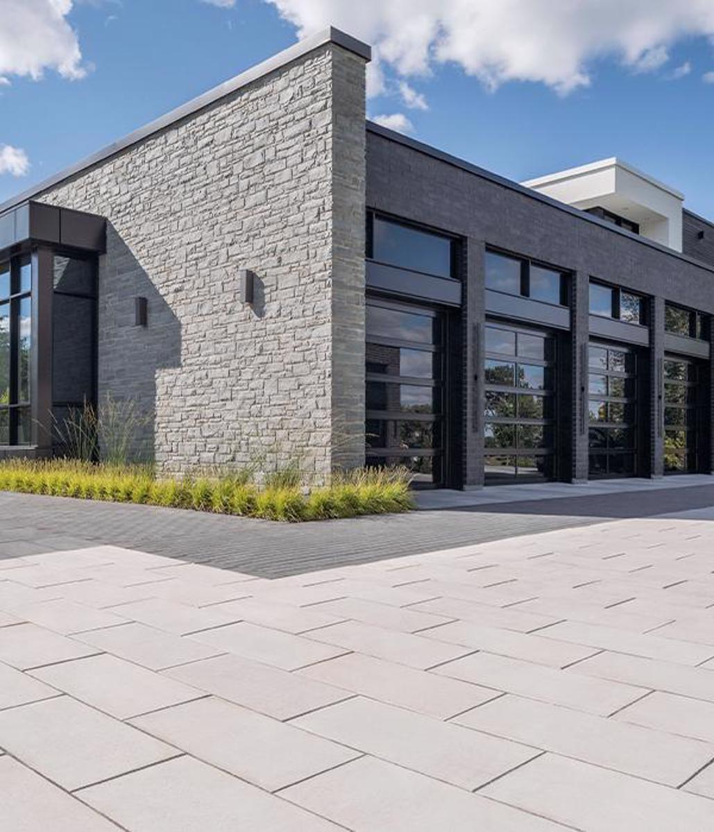 Techo bloc by space driveways front yard entrance pavers grey charcoal 4