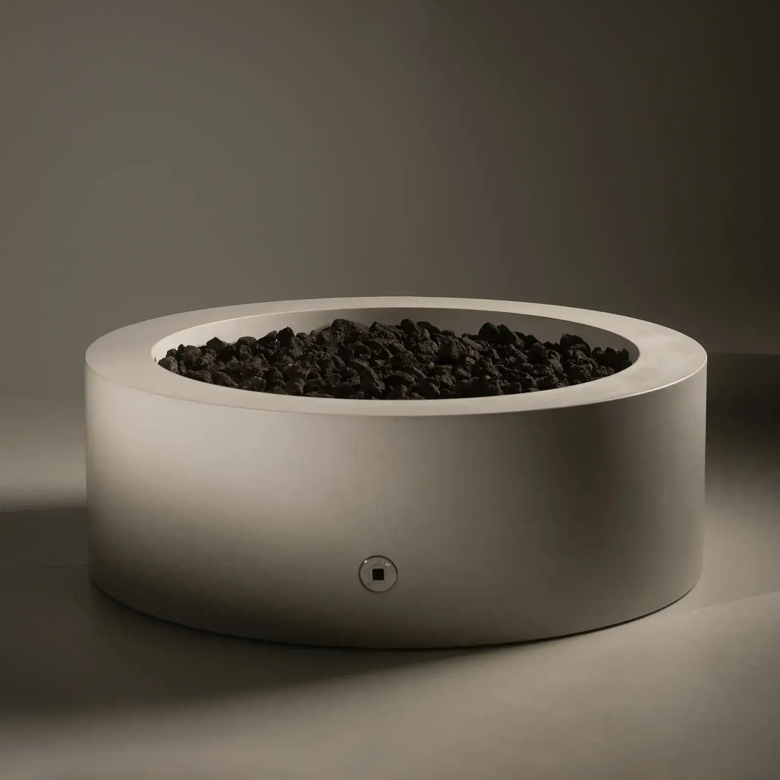 Sculptura Circle Firepit in Cool Grey