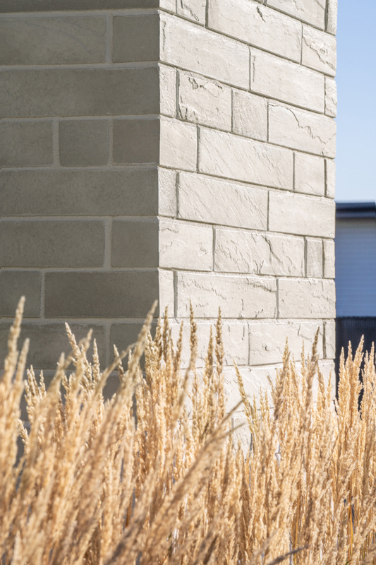 Pierre de maconnerie Iconic masonry stone veneer 2023 C A157 M A S O N R Y Q C R A P05768