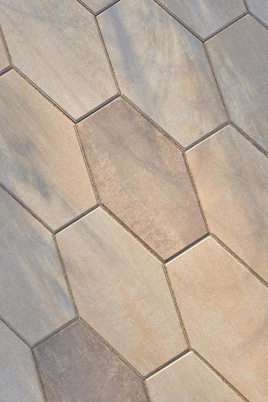 Commercial patio paver slabs Hexa dalle de patio F 2020 U S075 D S C1347