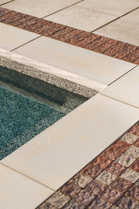 Modern wall caps and pool coping Raffinato Cap couronnement et contour de piscine moderne 2023 C A135 Q C 1578 14x32 R E V(2024)