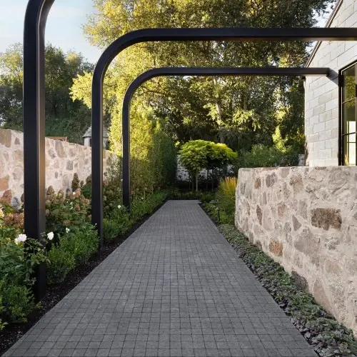 Small pavers and slabs