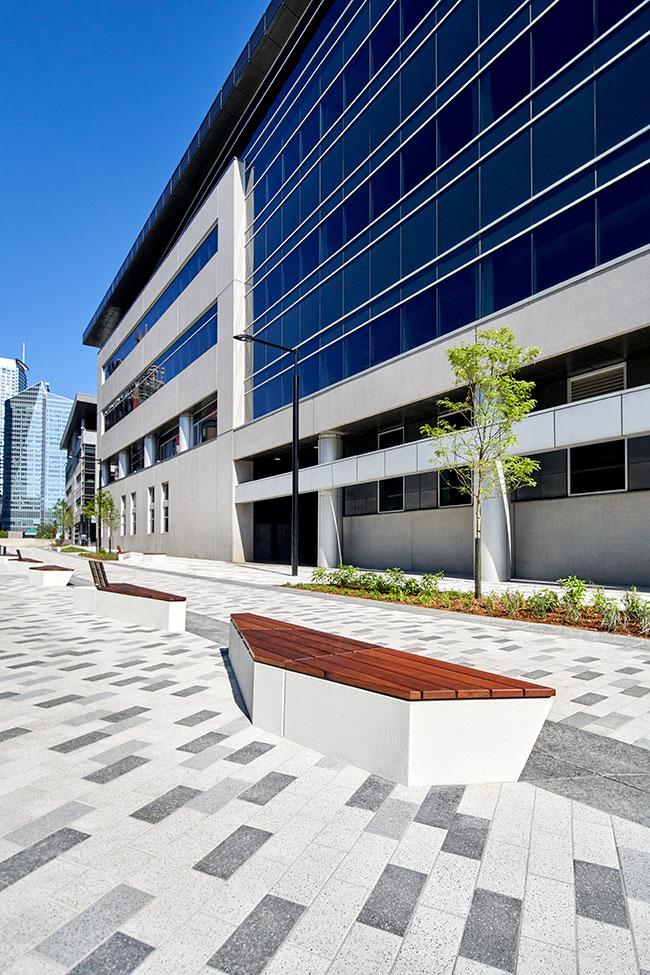 GRⅢx GRAPHIX WALL GREYED NICKEL | Techo-Bloc