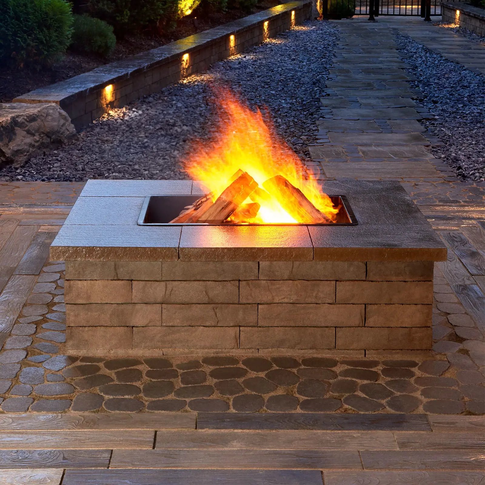ANTIKA SMOOTH CHOCOLATE BROWN | Techo-Bloc