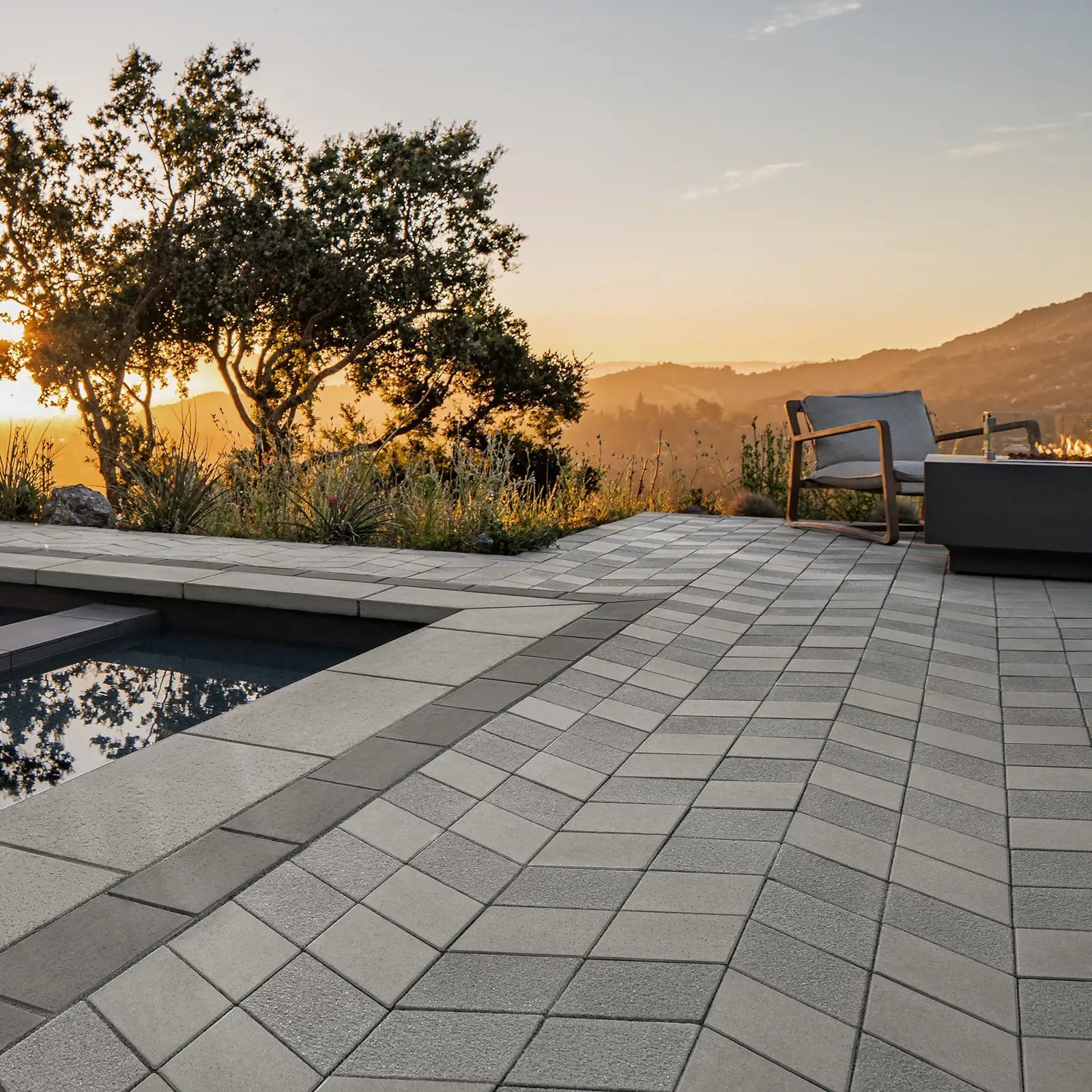 DIAMOND GRANITEX, GREYED NICKEL | Techo-Bloc