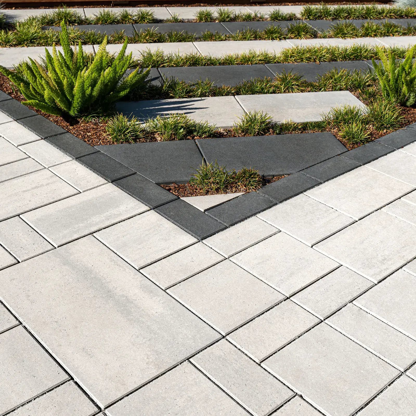 BLU 60MM SLAB SMOOTH GREYED NICKEL | Techo-Bloc