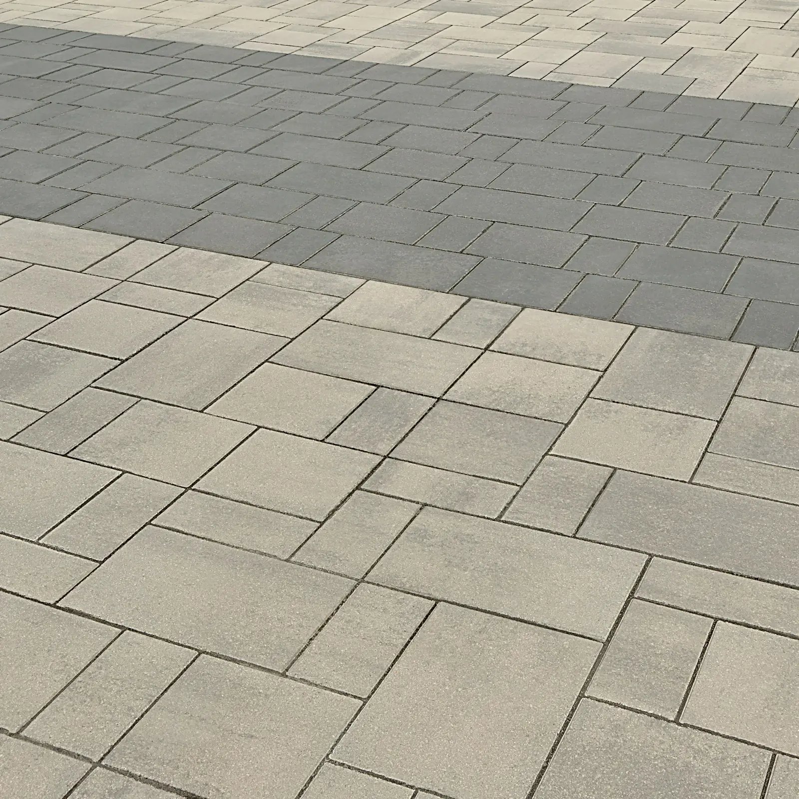 BLU 80MM SMOOTH SHALE GREY | Techo-Bloc