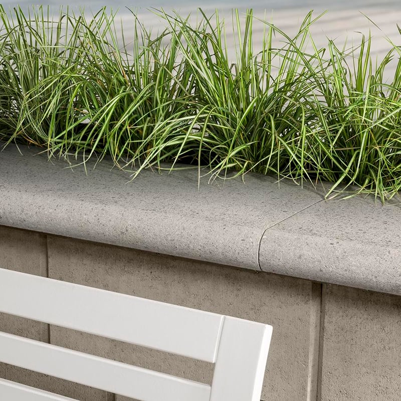 Techo-Bloc Bullnose Grande cap Greyed Nickel 9492