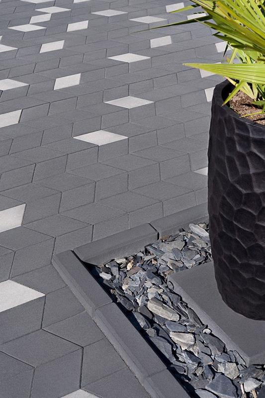 Paver Diamond Smooth paver 2021 C A081 Beloeil 97