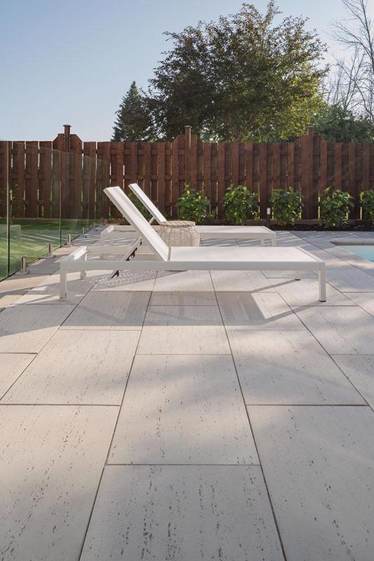 Patio paver slabs Travertina Raw dalle de patio 2022 C A105 Carignan Q C R A P05781