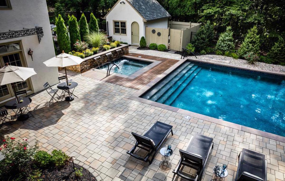 Techo bloc before after backyard patio poolside slabs caps grey Bloc3 image 1